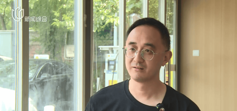 皇冠代理管理端
_小费收到手软！43岁上海男子失业后弯道超车皇冠代理管理端
，收入翻三倍